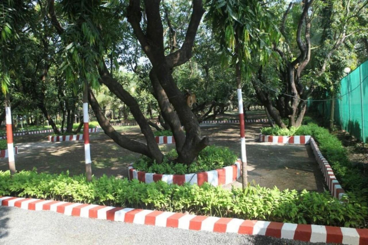 Madhuvan Farm Cottage Alībāg Exterior foto